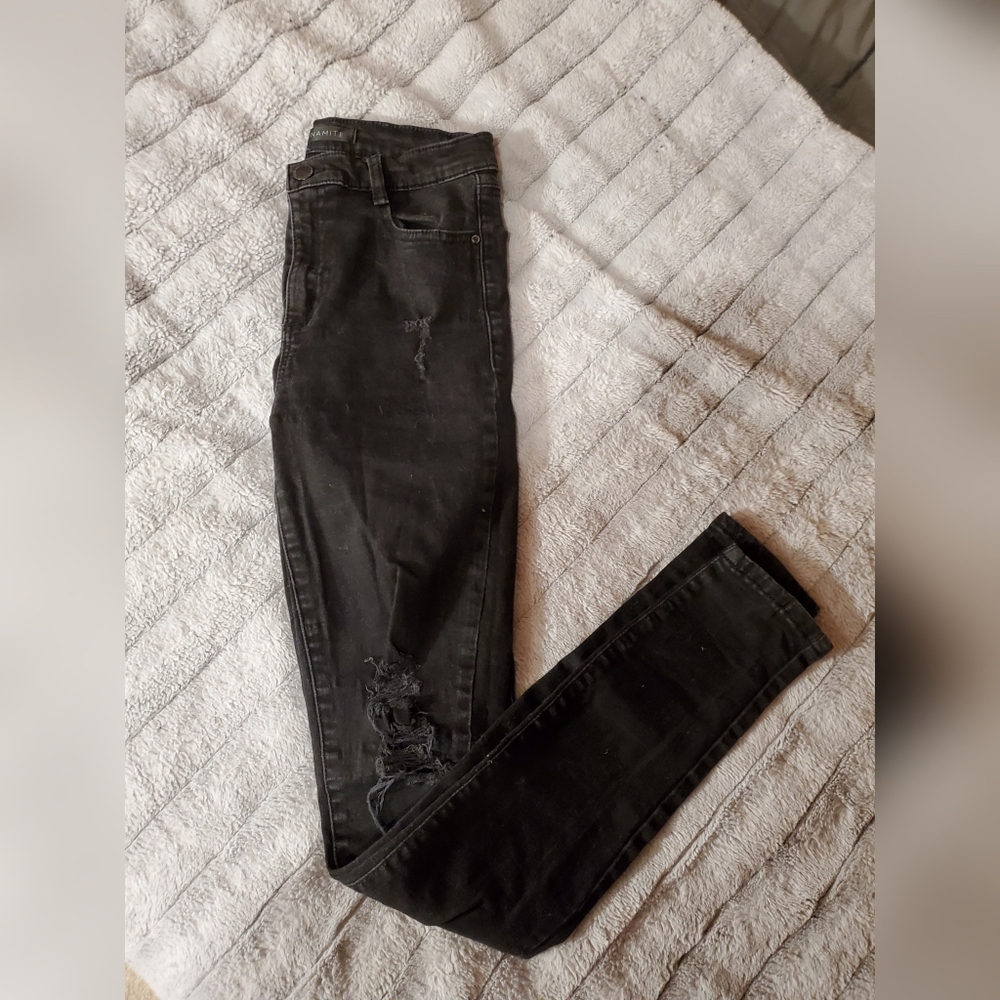 Distressed Skinny Jeans